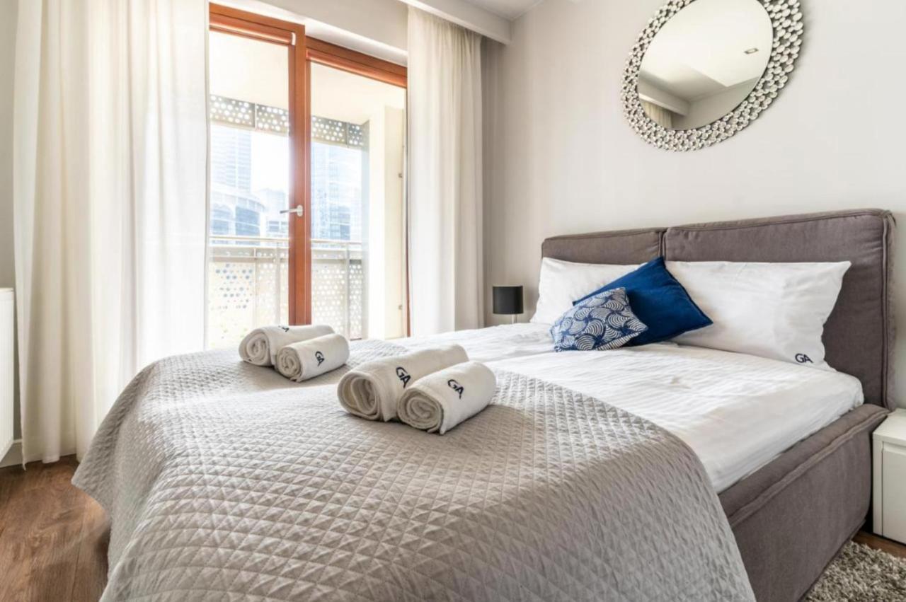 Golden Apartments Warsaw - Browary Warszawskie - Luxury & Cozy Apartments - Oxygen Residence- Wronia エクステリア 写真