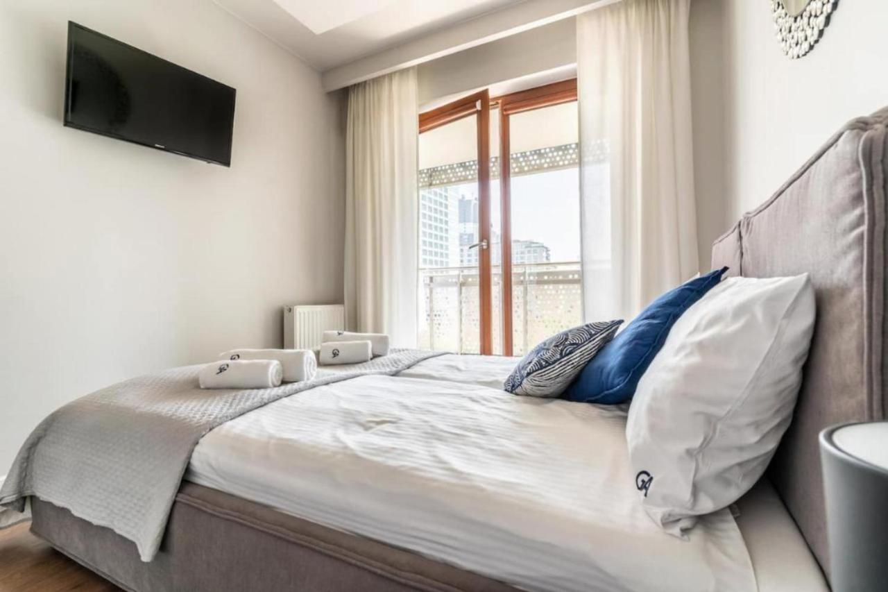 Golden Apartments Warsaw - Browary Warszawskie - Luxury & Cozy Apartments - Oxygen Residence- Wronia エクステリア 写真