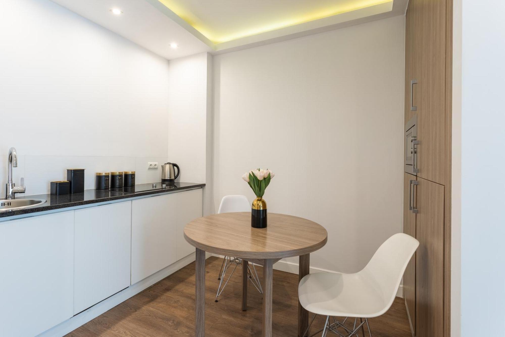 Golden Apartments Warsaw - Browary Warszawskie - Luxury & Cozy Apartments - Oxygen Residence- Wronia エクステリア 写真