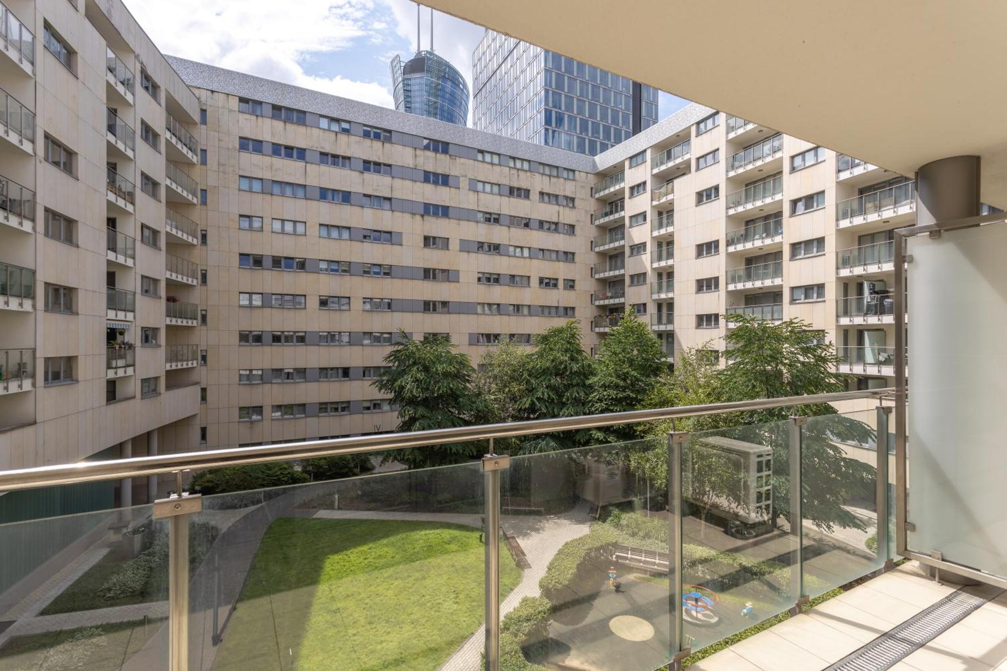 Golden Apartments Warsaw - Browary Warszawskie - Luxury & Cozy Apartments - Oxygen Residence- Wronia エクステリア 写真